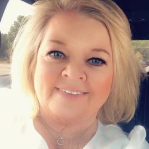 Meet your Posher, Becky